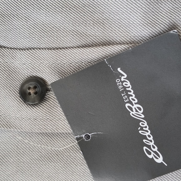 Eddie Bauer Lightweight Flannel - Picture 5 of 5